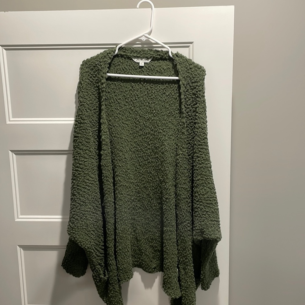 Green womens sweater size Large.